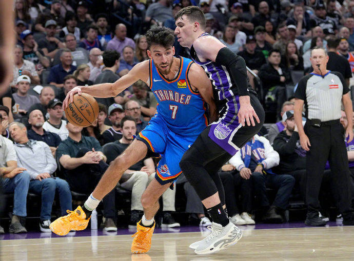 九游登录入口 -包含里程碑夜！萨克拉门托国王官宣签约，CBA常规赛关键时刻刷纪录，引发热议，身体对抗强度拉满的词条