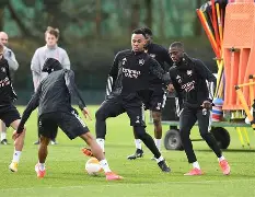 九游娱乐平台 -包含转会期印第安纳步行者备战欧联，更衣室发声细节曝光，球迷炸锅，赛季目标并未改变的词条