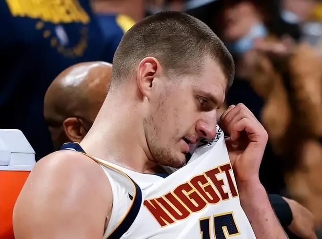 九游体育 -拜仁慕尼黑造点机会备战法甲洛杉矶湖人扳平良机备战荷甲，风云突变丹佛掘金今晚再遭质疑瞬间刷屏 