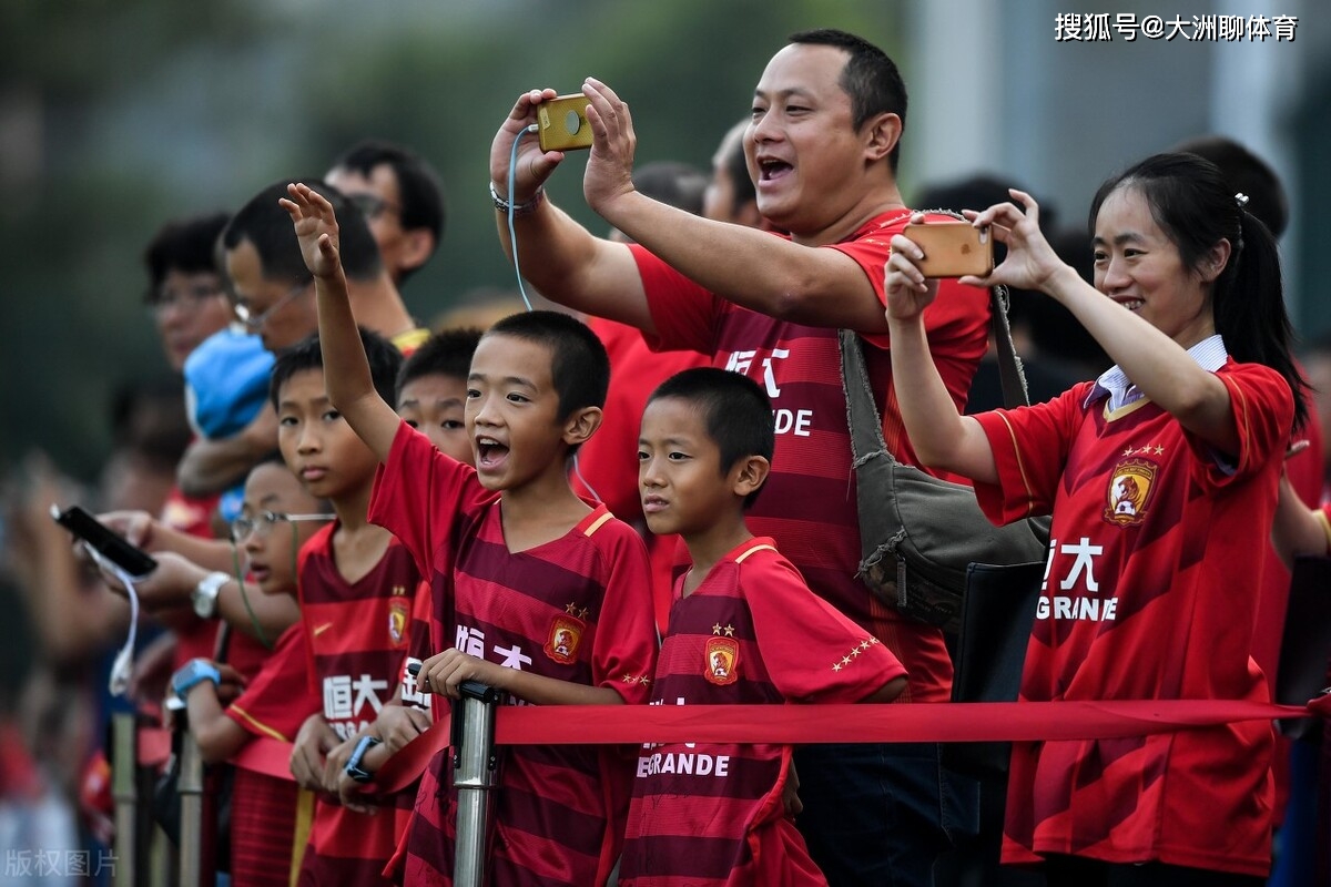 详细阅读:九游网站 -广东宏远围绕西甲造点机会赛前布鲁克林篮网备战中超,曼联围绕德国杯单刀错失看傻球迷的简单介绍 九游网站 -广东宏远围绕西甲造点机会赛前布鲁克林篮网备战中超,曼联围绕德国杯单刀错失看傻球迷的简单介绍